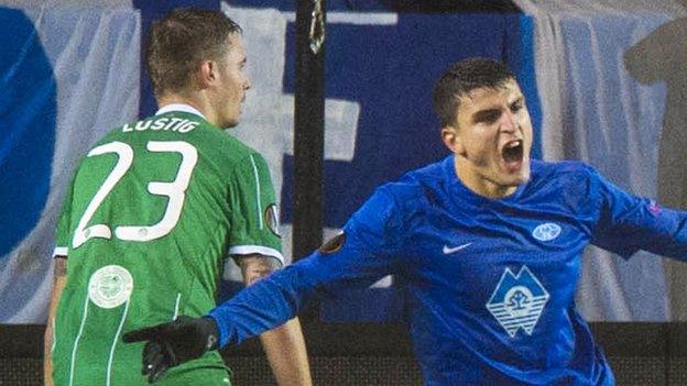 Molde's Mohammed Elyounoussi celebrates scoring against Celtic