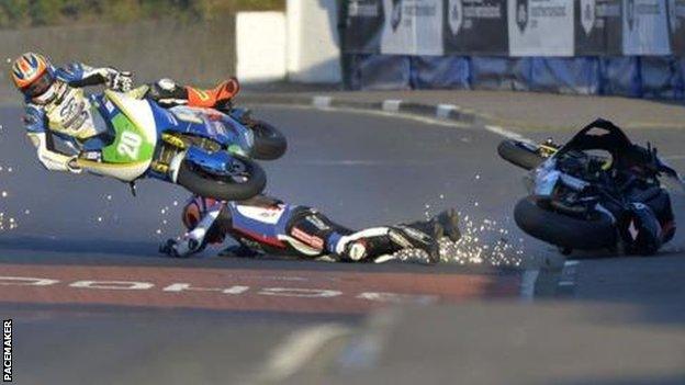 Ryan Farquhar collided with Dan Cooper during one of the Supertwin races at this year's North West 200