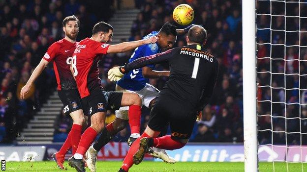 Alfredo Morelos scores for Rangers