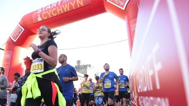 People at the start of the Cardiff Half Marathon