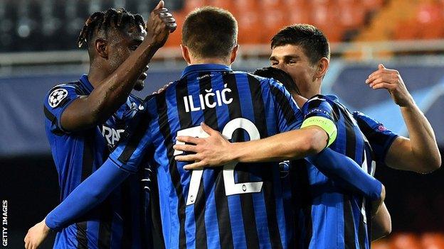 Atalanta celebrate beating Valencia