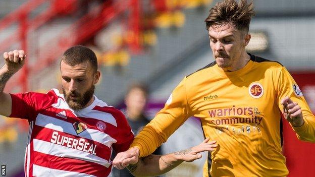 Marc McGuigan (right) of Stenhousemuir