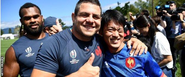 France's hooker Guilhem Guirado and a fan