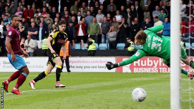 Joe Newell scores for Rotherham