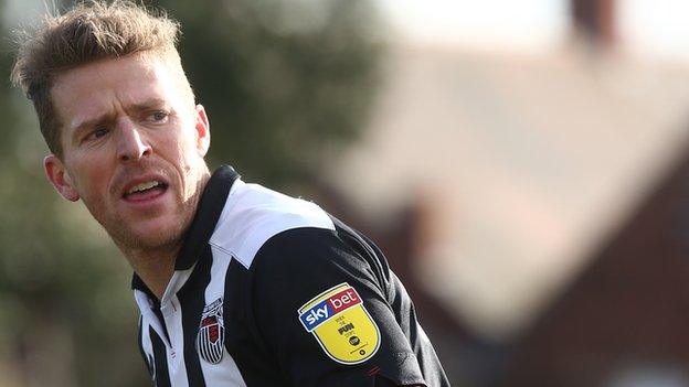 Billy Clarke in action for Grimsby