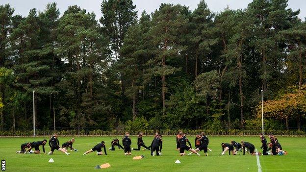 Dundee United train