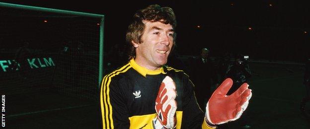 Pat Jennings