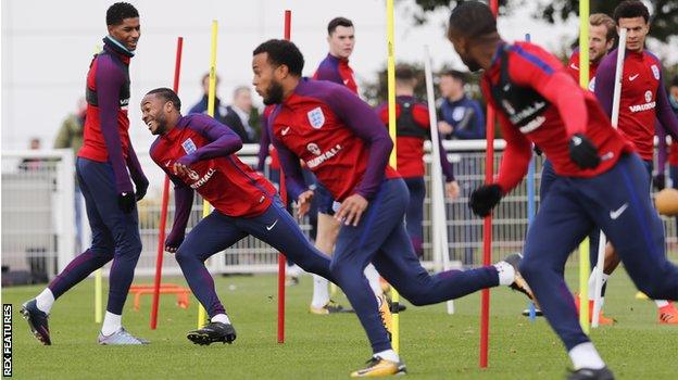 Marcus Rashford, Raheem Sterling and Ryan Bertrand in training ahead of England's World Cup qualifier against Slovenia on Thursday