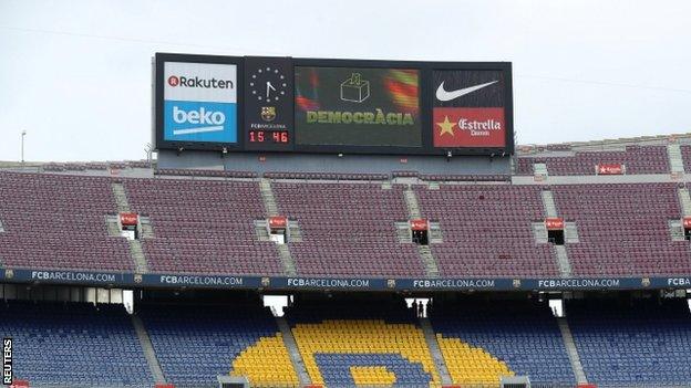 Nou Camp scoreboard