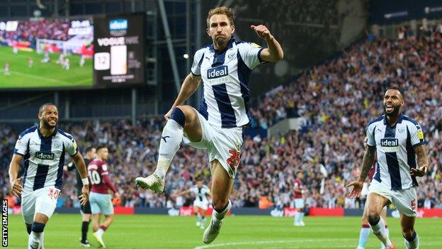 Craig Dawson