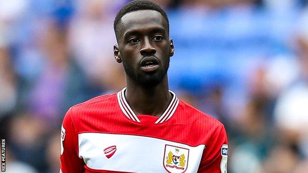 Mo Eisa in action for Bristol City