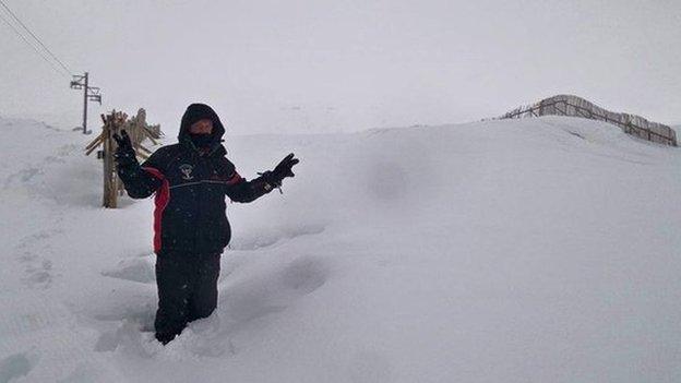 Snow at Glencoe Mountain