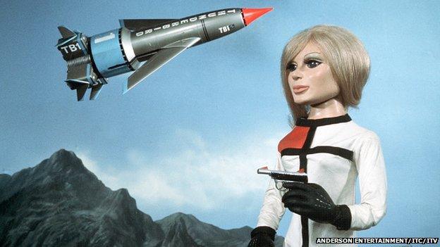 Thunderbird 1 and Lady Penelope