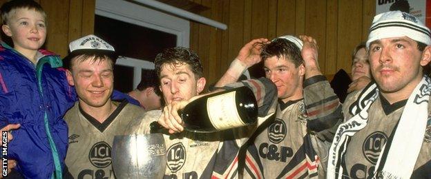 Jonathan Davies pours Champagne into the Regal Trophy after Widnes beat Leeds in the 1992 final