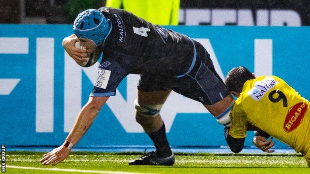 Cummings' last-minute try was disallowed, which consigned Glasgow to defeat