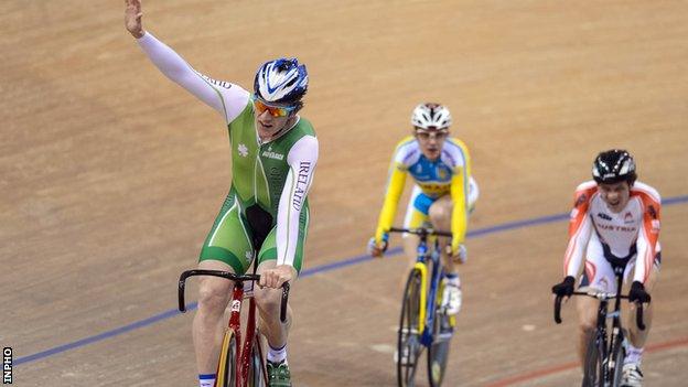 Martyn Irvine celebrates winning the scratch race at the 2013 Track Cycling World Championships