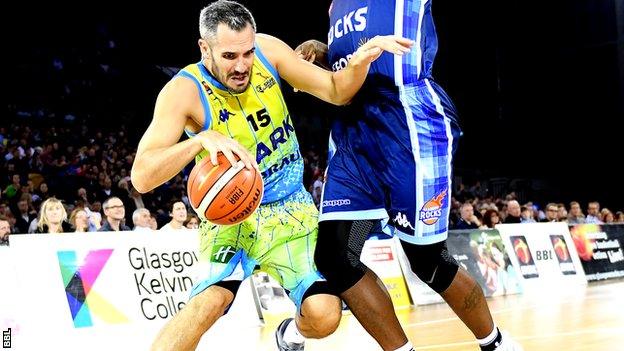 Mike Tuck (Sheffield Sharks)