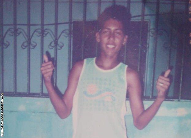 Roberto Firmino as a child