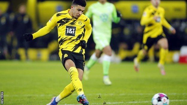 Borussia Dortmund's Jadon Sancho in action against Wolfsburg in the Bundesliga