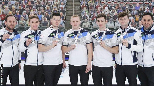 The silver medal winning Scottish team