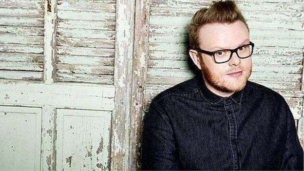 Huw Stephens