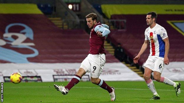 Chris Wood scores for Burnley