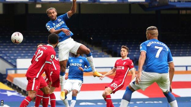 Dominic Calvert-Lewin scores for Everton