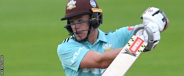 Jamie Smith bats for Surrey