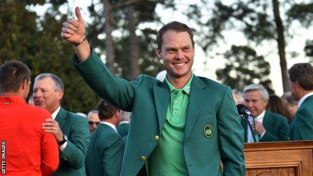 Danny Willett acknowledges the crowd after his Masters victory