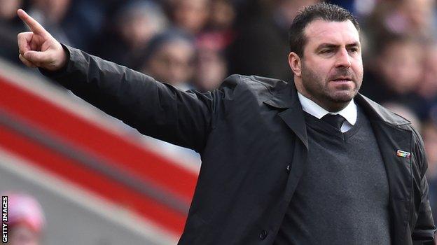 Everton manager David Unsworth