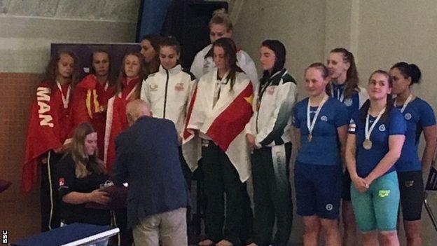 Guernsey women's 4x50m gold