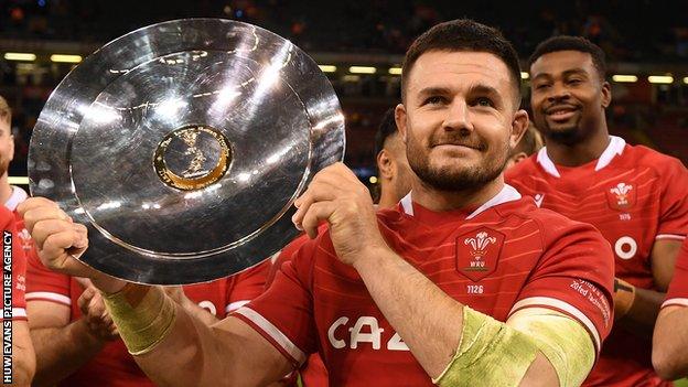 Captain Ellis Jenkins lifts the James Bevan Trophy after Wales defeated Australia 29-28