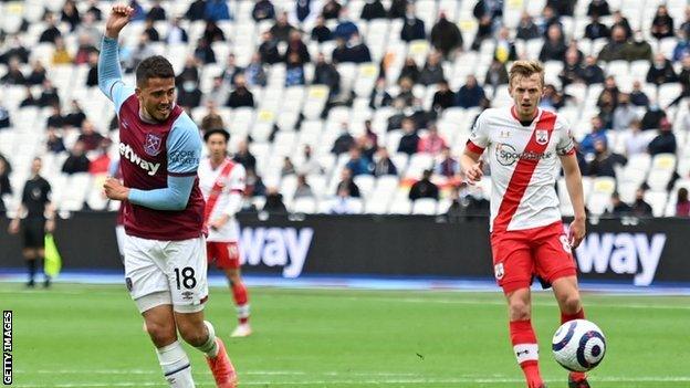 Pablo Fornals, West Ham United, Southampton, James Ward-Prowse