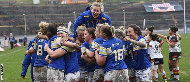 Leeds Rhinos ladies celebrate