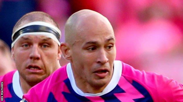 Stade Francais captain Sergio Parisse