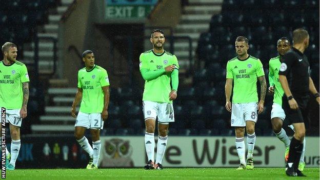 Cardiff City's Sean Morrison queries a decision by referee Oliver Langford