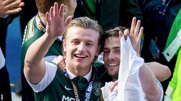 Hibs' Jason Cummings and Lewis Stevenson celebrate