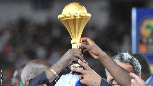 Zambia lift the Africa Cup of Nations trophy in 2012