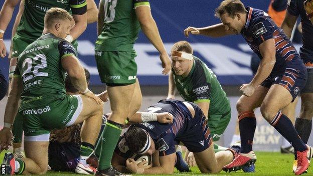 Michael Willemse scores a try for Edinburgh against Connacht