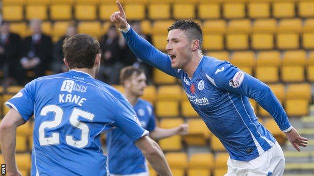 St Johnstone's Michael O'Halloran (right) celebrates scoring