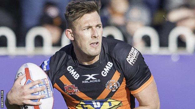 Greg Eden in action for Castleford Tigers