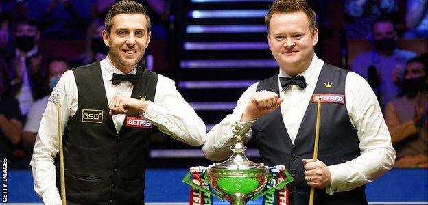 Mark Selby (left) and Shaun Murphy