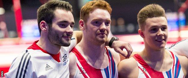 Dan Purvis (centre) celebrates GB's silver medal