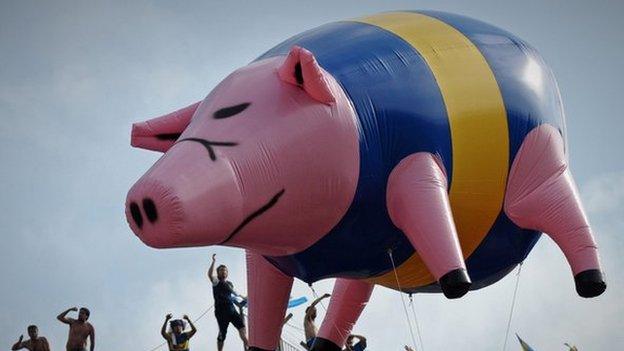 Inflatable Pig