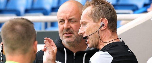 Rochdale manager Keith Hill and referee Keith Hill