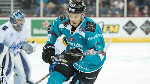 Kris Beech continued his goal-scoring form for Belfast Giants