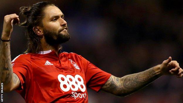 Henri Lansbury in action for Nottingham Forest