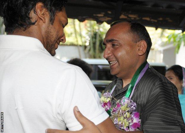 Kumar Sangakkara and Mohammad Khalil