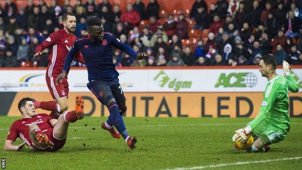 Hearts striker Isma Goncalves has effort saved by Aberdeen goalkeeper Joe Lewis