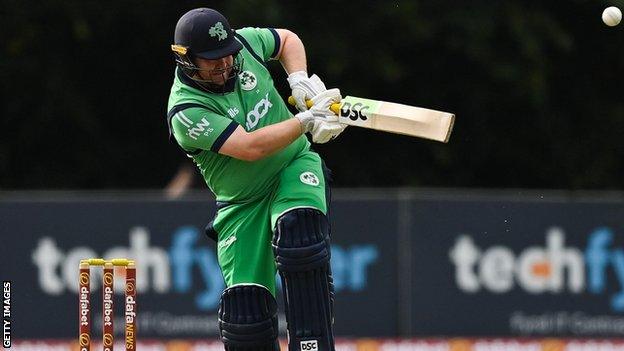 Paul Stirling and fellow opener Kevin O'Brien put on 90 for Ireland's opening wicket in Dubai